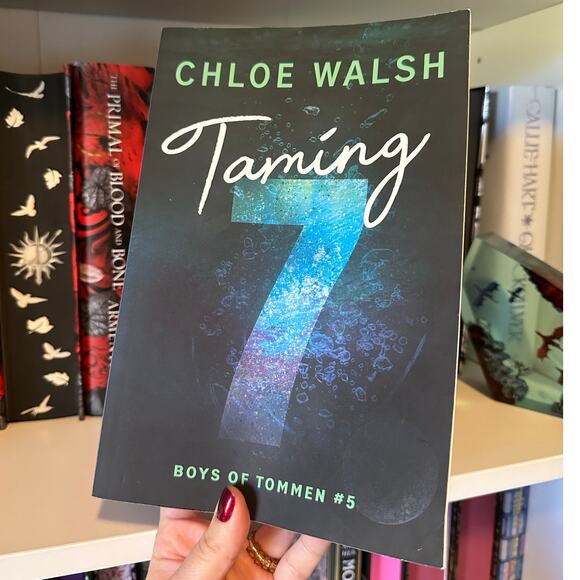Taming By Chloe Walsh Boys Of Tommen #5 Paperback Book - Picture 1 of 8